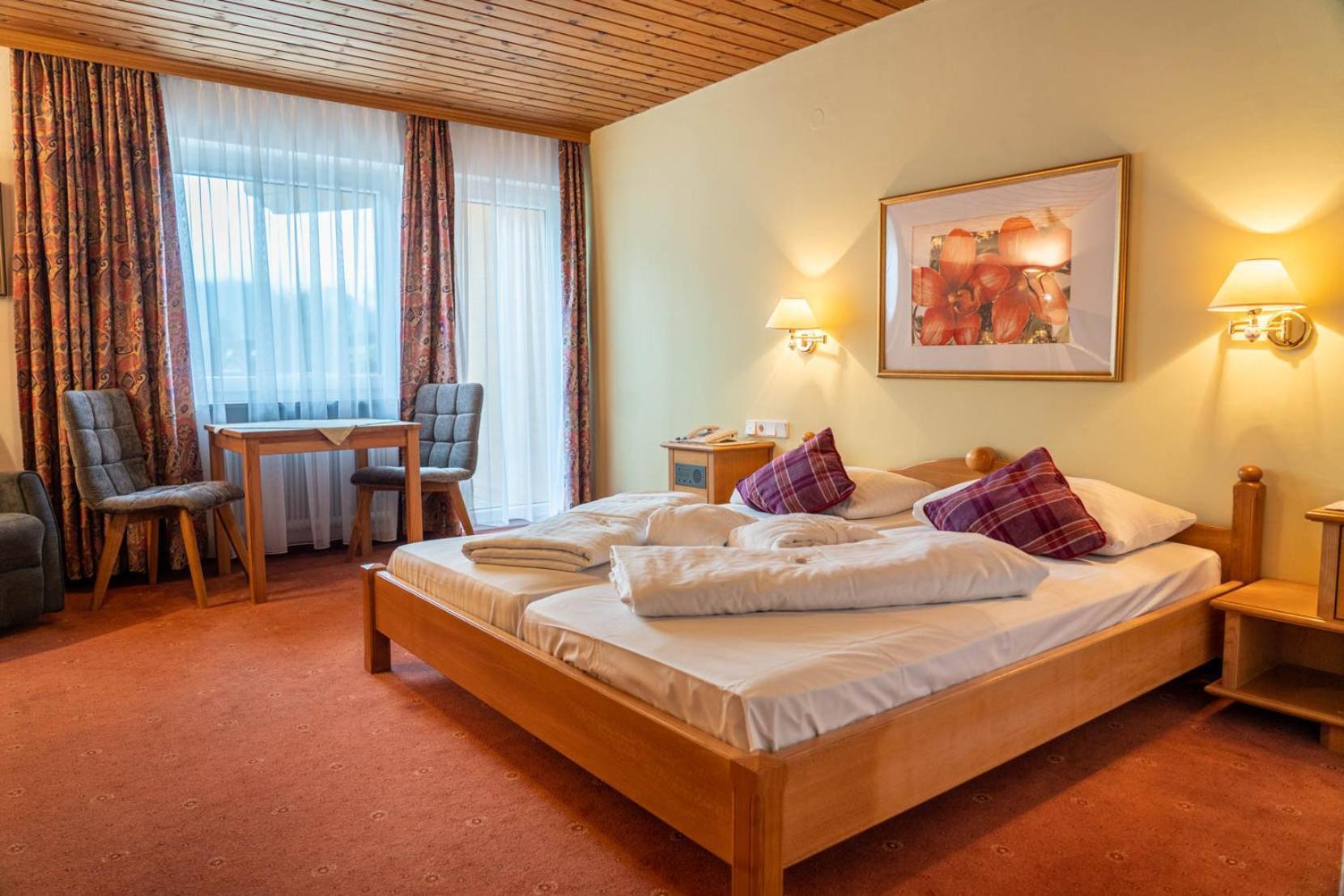 Hotel Donnerhof Fulpmes Habitación foto